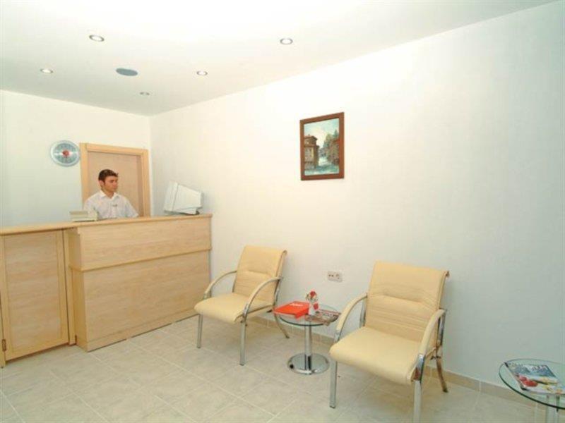 Hotel Elis 3*