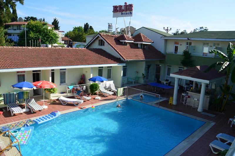 Elis Hotel 3*